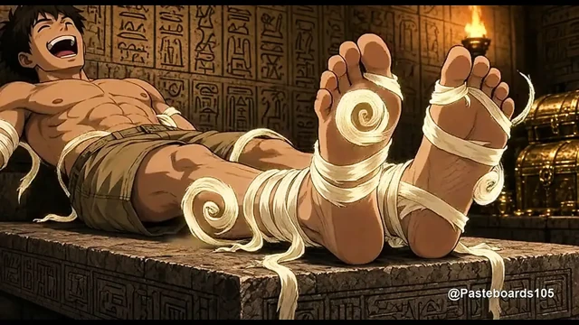 Firavun'un Laneti - Mezar Sunağına Sargılanmış, Çıplak Ayak Tabanları ve Kaburgaları Gıdıklanıyor (2D Anime)