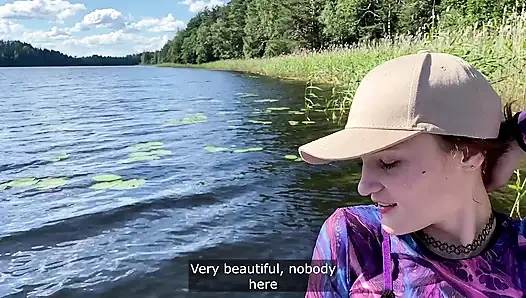 Amcığımı, amımı ve dölümü kullanmak için bir tekneye bindi
