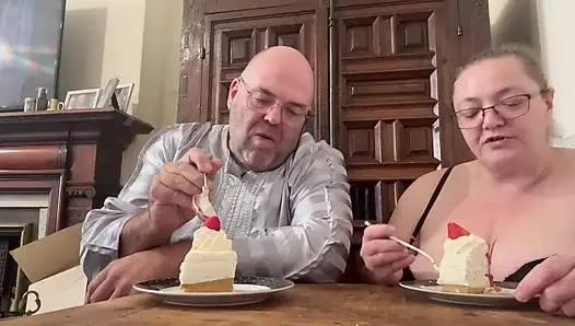 Lanista Bear ve Domina Satana için bir hayrandan hediye.