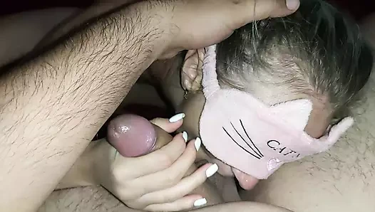 Wn-293 - "Artık öğrenci değilsin, biliyor musun?" Bakire erken boşalma mezuniyet gününde büyük memeli öğretmen tarafından hedef alınıyor.