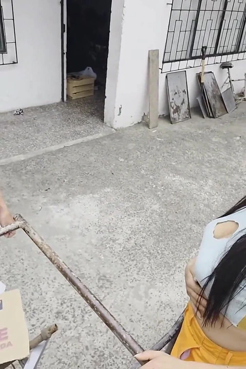 Hurda metal koleksiyoncunun en iyi keşfi: büyük bir muz için metal ticareti