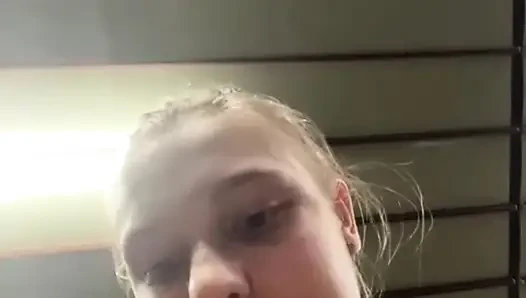 Public fucking in the gym jucielussie