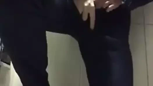 takım elbise mastürbasyon