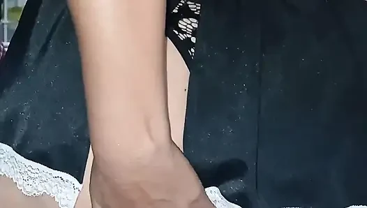Genç Bir Penisi Test Etmek
