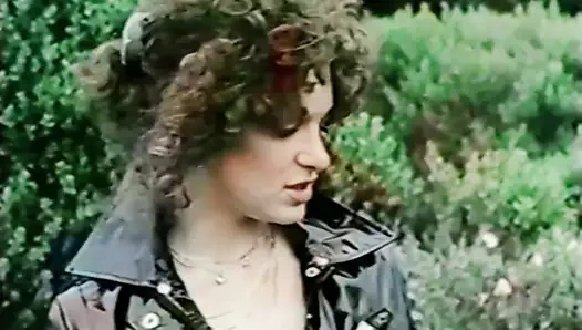 Papatya Mayıs (1979) -açılış- mkx