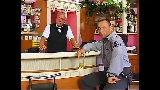 İki azgın sürtük arasında döl takası