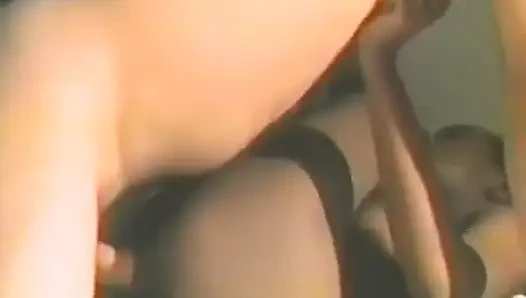 Duşta sonra yatakta ırklararası eylem