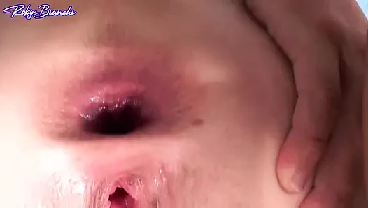 Angelica Wild edepsiz bir jinekoloğu ziyaret ediyor