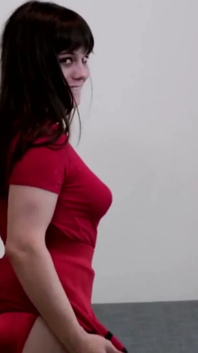 TGIRLS.XXX: Nyxi Leon - Bir Gülümseme ve Bir Orgazm. | Clip 1