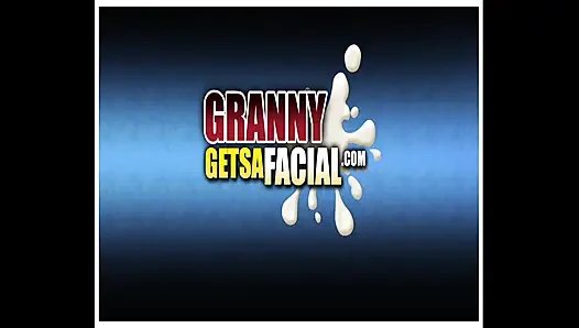 62 yaşındaki nine Jean Lo çok sikişiyor. Bugün sikişiyor