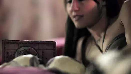 Orta yaşlı seksi kadın daha karanlık bir taraf - gerçek sürtükler sc2 ile sikişiyor