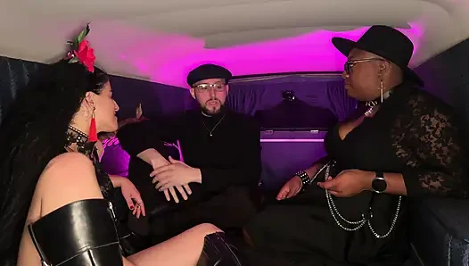 Gotik oyun üçlü seks - cliff media productions