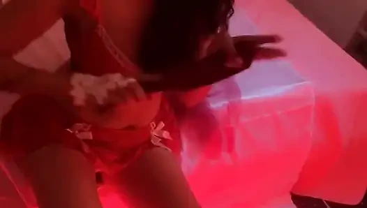 Mistress Angel Kırmızı Odada