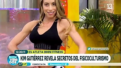 Kim guti bikini fitness kız poz