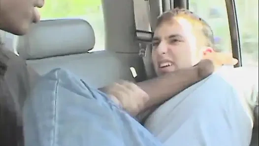 Edwardjames beyaz adam Derek kacorots büyük zenci istekli bir ağız dolusu veriyor