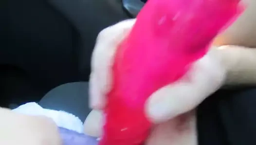 benim pembe ve mor dildolar ile mastürbasyon