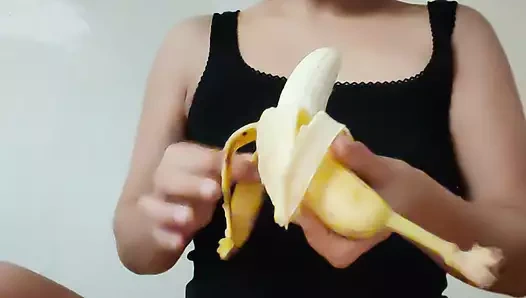 Kendimi muzla tatmin ediyorum