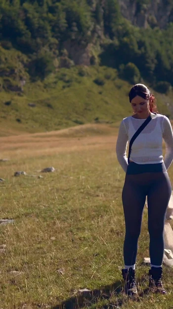 Обязательный для просмотра момент из "Похода в каньоне"