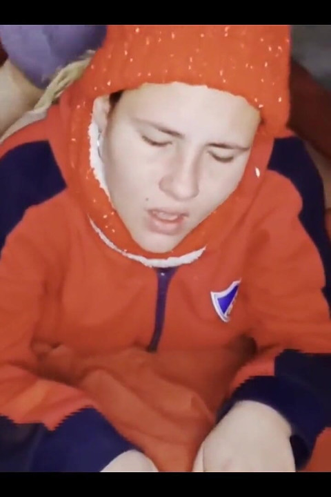 1 saatlik sert ve acı verici anal seks