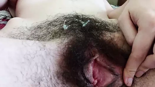 göbek üzerinde büyük twinks sonra seks Cum üzerinde kıllı KEDİ