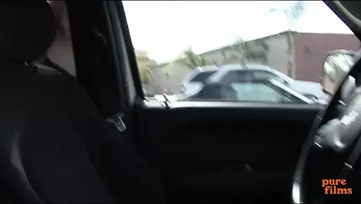 Kızıl saçlı üvey kız kardeşinin ilk büyük zenci