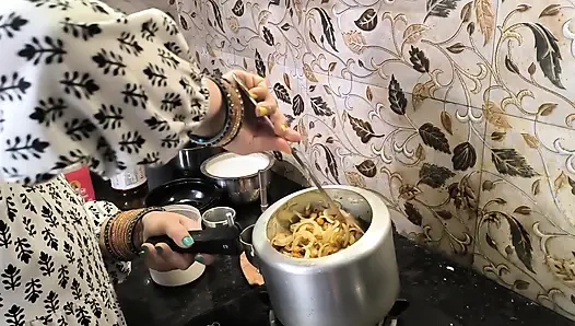 Puja Bhabhi Seks Blogu Bölüm 2 Aralık 2025