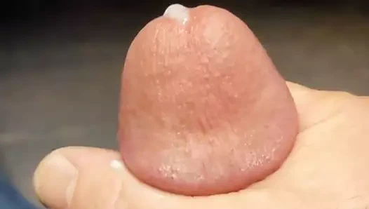 çalışma masamda mastürbasyon yapıyor