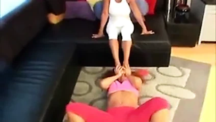 lezbiyen ayak kokulu