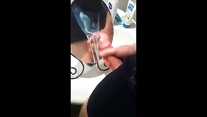 Dev cumshot tarafından dev horoz