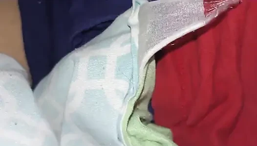 [karmico][sabah] Kocam göğüslerimi okşuyor