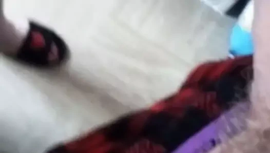 Yemeklerini yarıda kesti