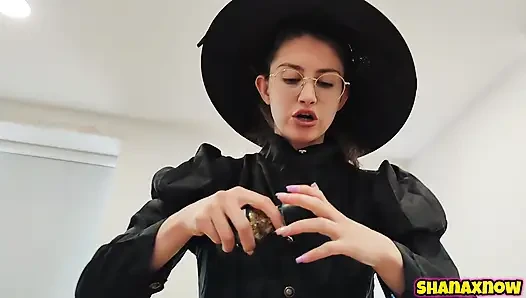COSPLAYING WITCH THAT EATS YOUR ASS DEVOUR FOOD FETISH