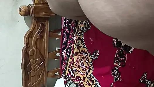 Desi Indian Beautiful Telugu Aunty Saree Fucking Hot Romance Pussy Doggy Style