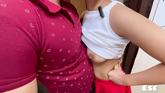 Kız arkadaş farwell partisinde sikişiyor