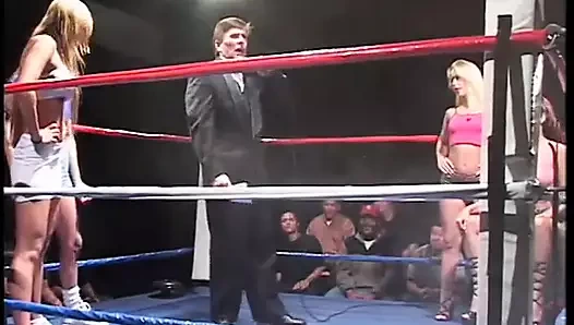 En iyi yarak emiciyi belirlemek için yarak emme yarışması