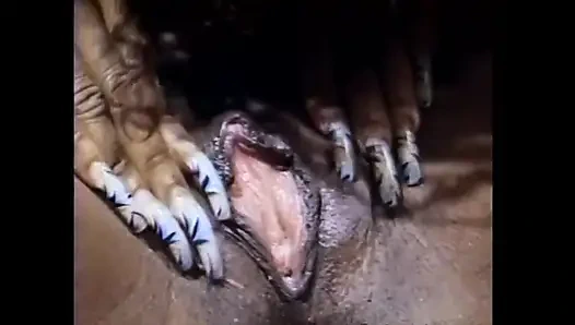 Kızgınlıkta Siyah Lezbiyenler Cilt 1