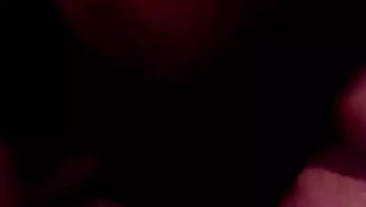 Erkeksi adam göğüslü kıllı adım anneyi gerçek bir orgazm yapar (eski)