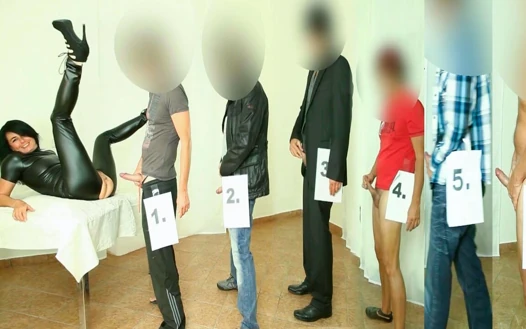 Boşalma toplantısı! Lateks sürtük için 10 sert yarak! Serbest Delik Seçimi!