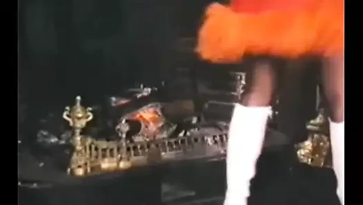 Marie-christine chireix la bonne auberge'de çifte oral seks