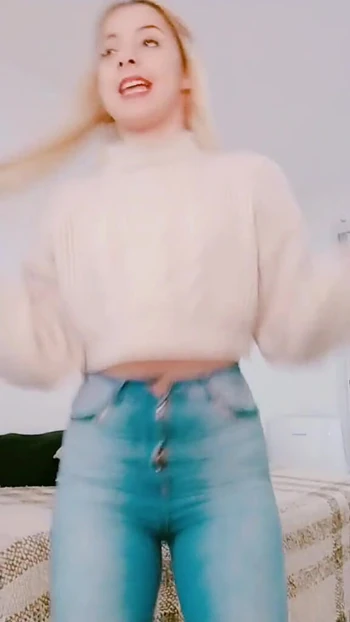 Тинка с Тикток 205