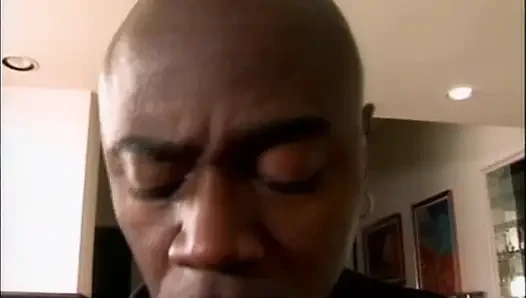 Canavar siyah yaraklı klasik porno göt sikişi ve ağzına boşalma iki güzel orta yaşlı seksi kadın