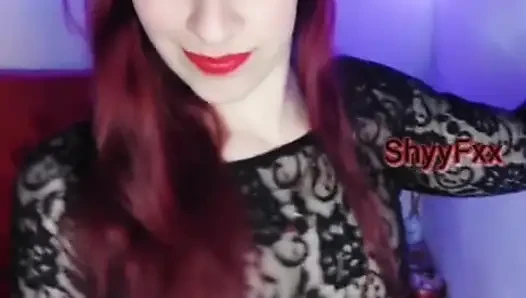 Shyyfxx onu cezbedip beni sikmesi için ezilmeme mastürbasyon videosu gönderiyorum! Rol yapma 31 talimatı