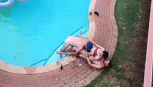 Drone'mla uçarken komşularımı sikişirken yakaladım