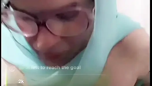 Lütfen beni itaatkar kadın kılıklı kadın kıl, mastürbasyon yap.