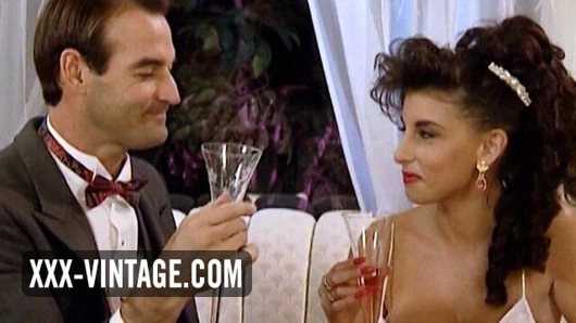 Busty sarah genç ile seksi kutlama