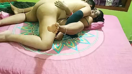 Hintli pandit seksi iç çamaşırlı komşu karısıyla ateşli sikişiyor dölleniyor