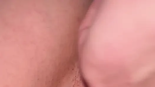 Solovik brings her to the fountain of squirt with his fingers