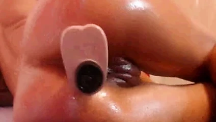 yapay penis içinde yağlı göt