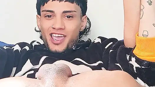 – Sarkmamı güneşe çıkarmak