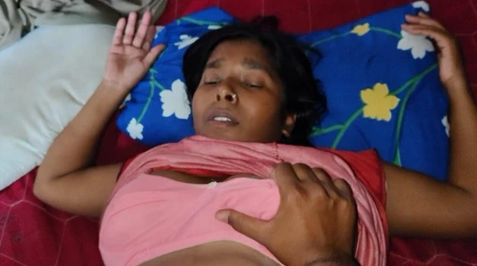 Hamile yenge ke moti chut me yenge ke aapna bada land dal diye- Hintçe köylü bloğu kız xxx.